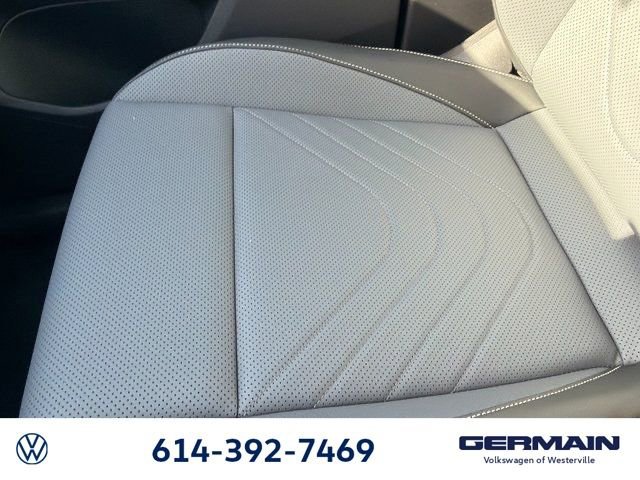 New 2026 Volkswagen Tiguan SE R-Line image 28