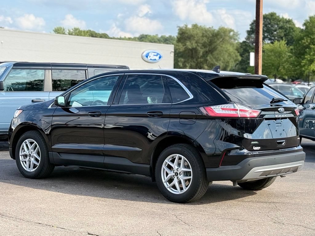 Certified 2023 Ford Edge SEL AWD/4WD image 34