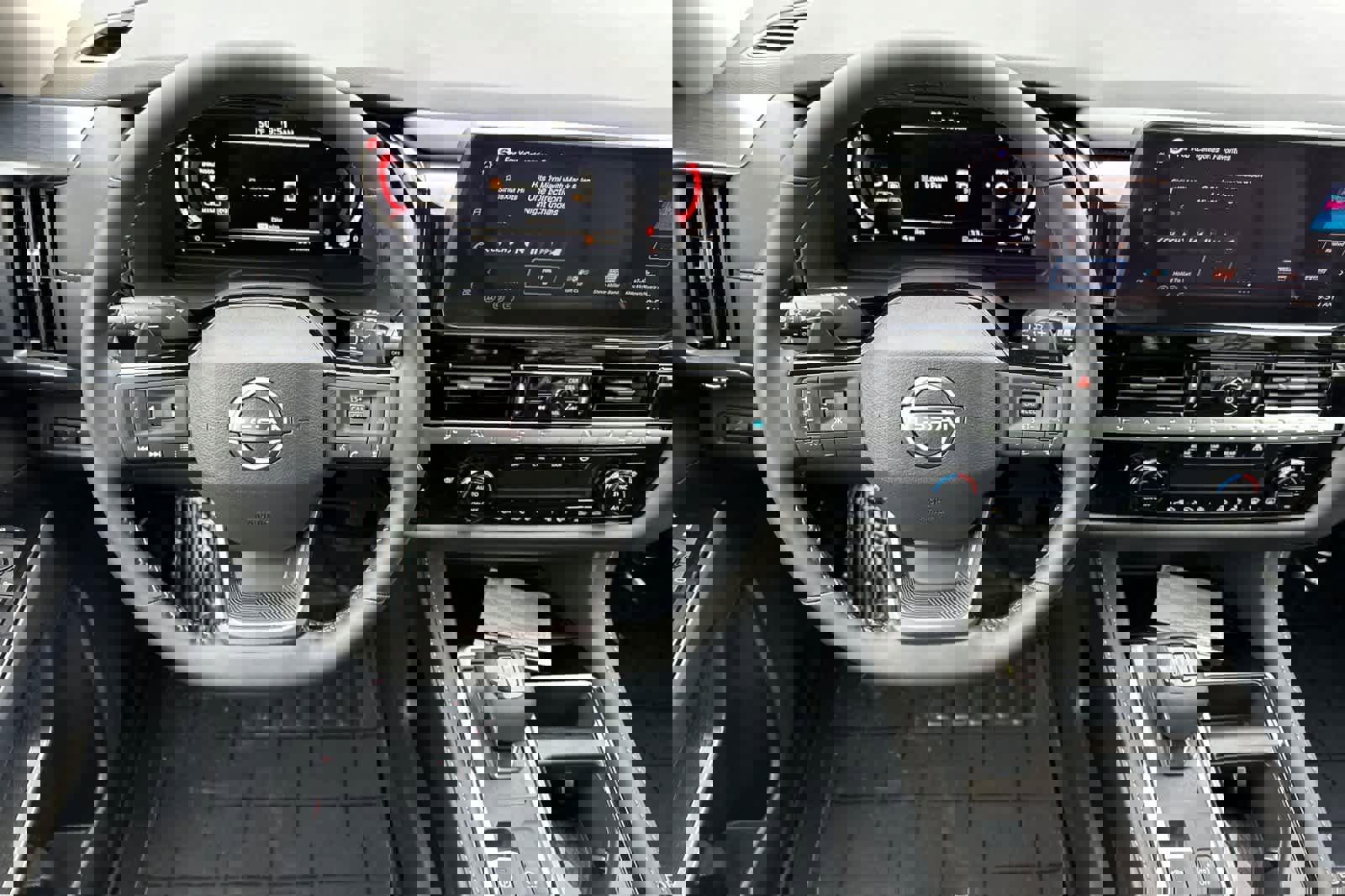 New 2026 Nissan Pathfinder SL image 14