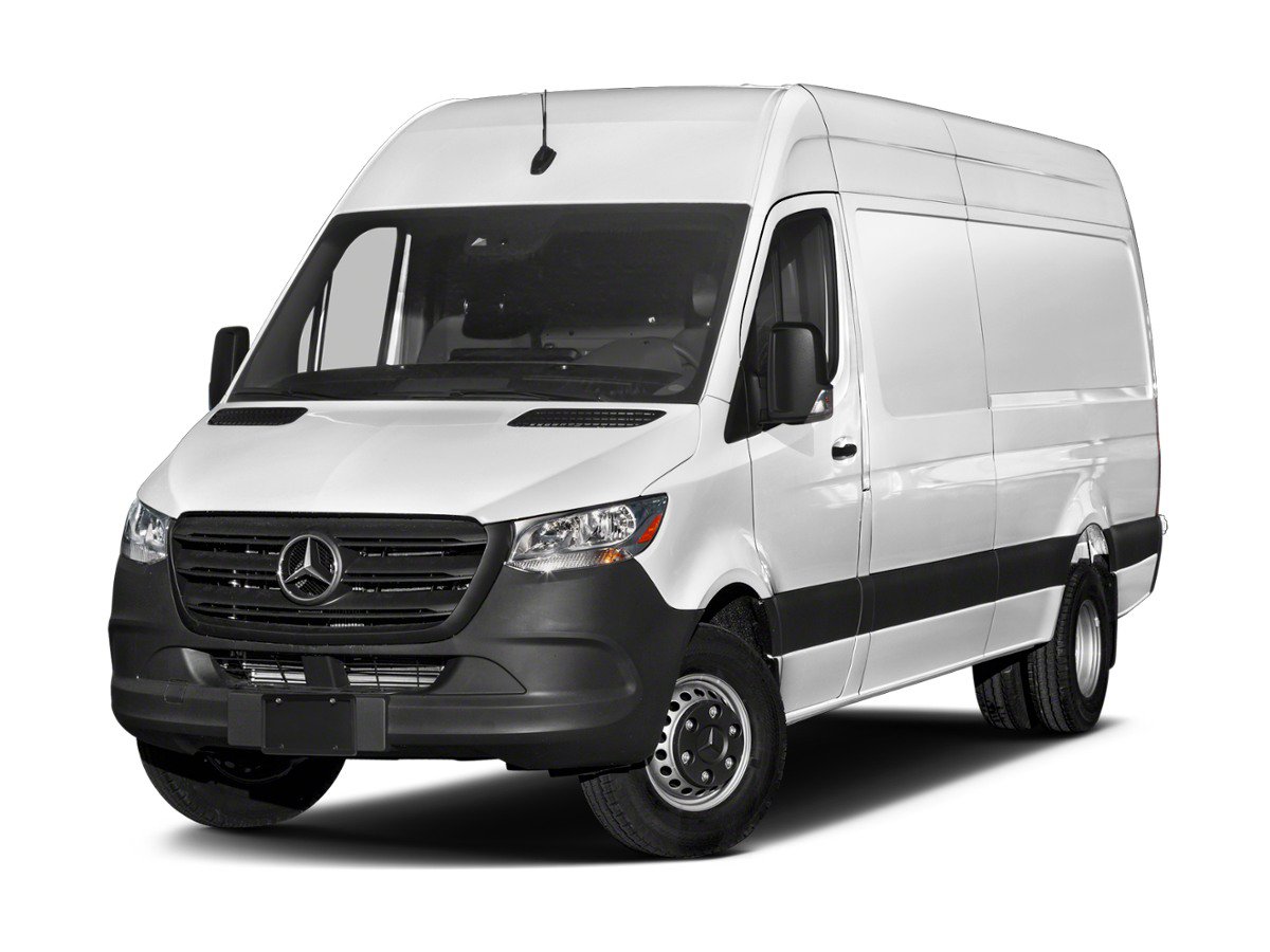 Used 2019 Mercedes-Benz Sprinter 144 image 2