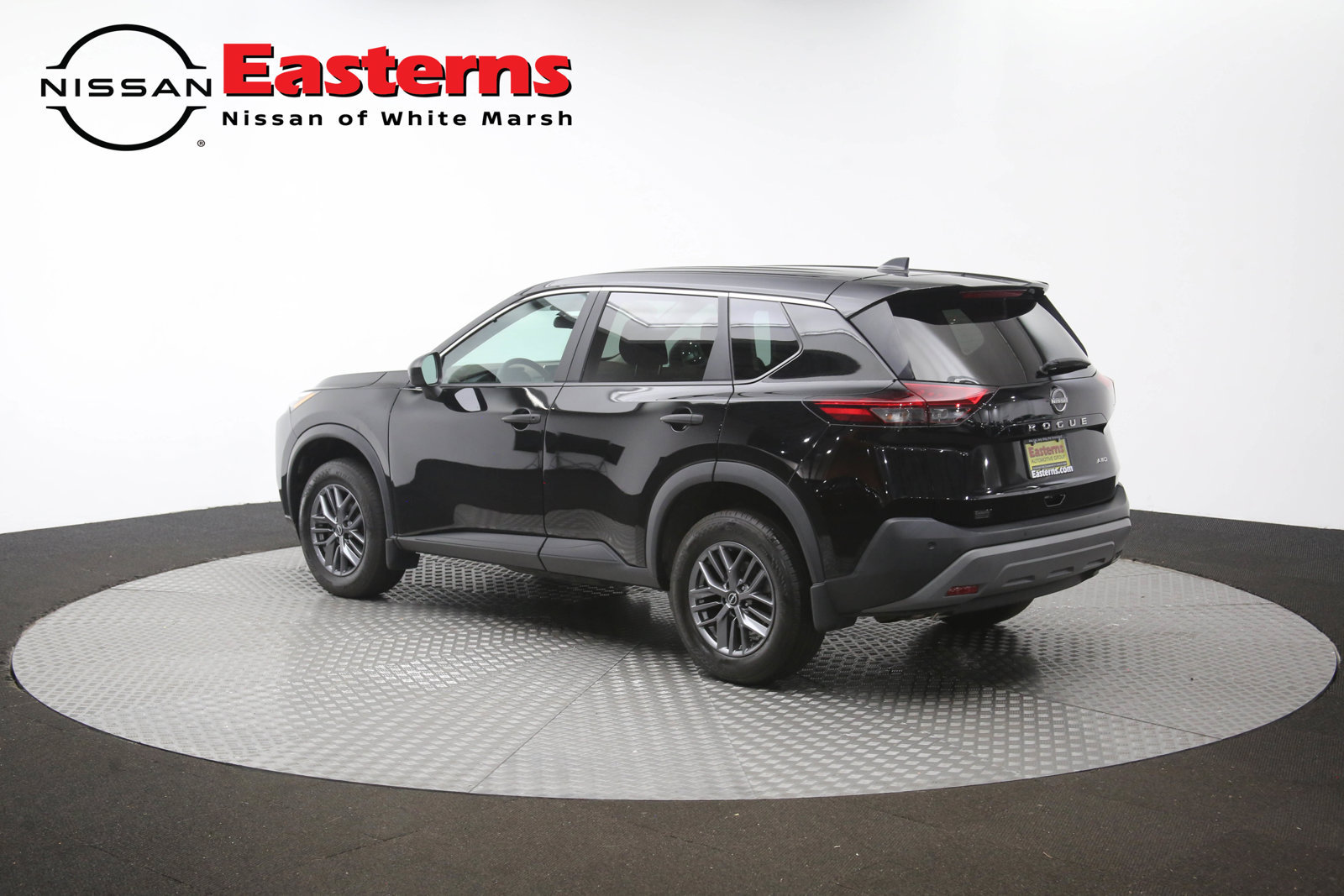 Used 2023 Nissan Rogue S AWD/4WD image 60