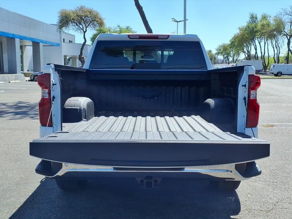 New 2026 Chevrolet Silverado 1500 LT w/ Safety Package image 8