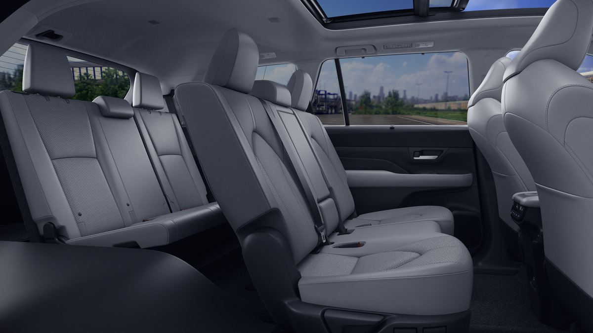 New 2026 Toyota Grand Highlander AWD image 2