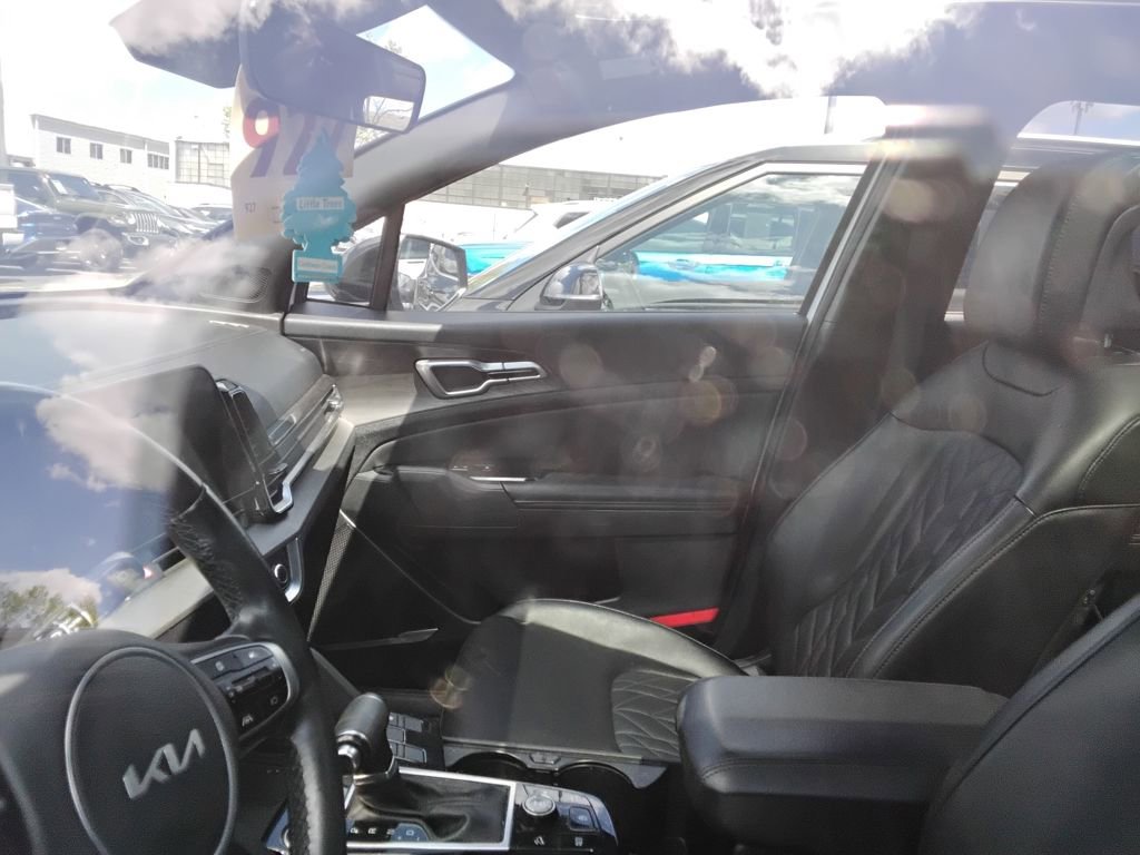 Used 2023 Kia Sportage X-Line w/ X-Line Premium Package image 7