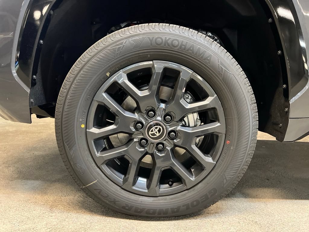 New 2026 Toyota Tundra Platinum AWD/4WD image 6