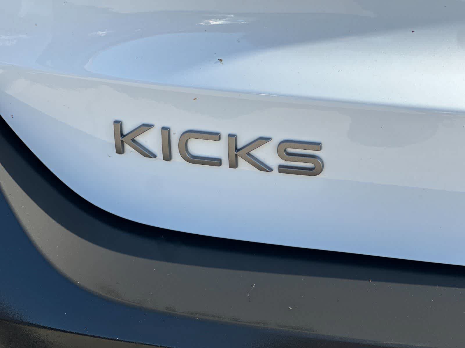 Used 2025 Nissan Kicks SV FWD image 28