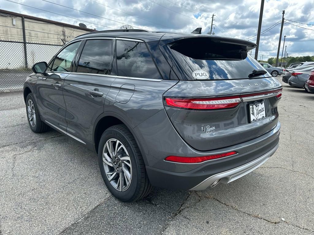 New 2025 Lincoln Corsair FWD w/ Equipment Group 101A image 5