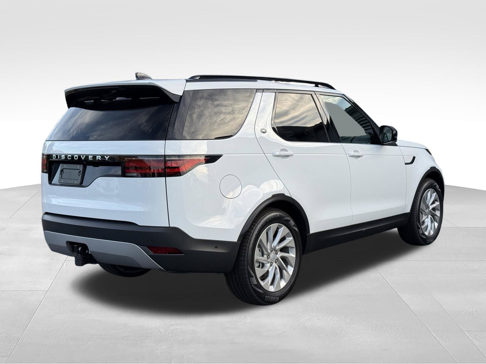 New 2026 Land Rover Discovery S AWD/4WD image 6