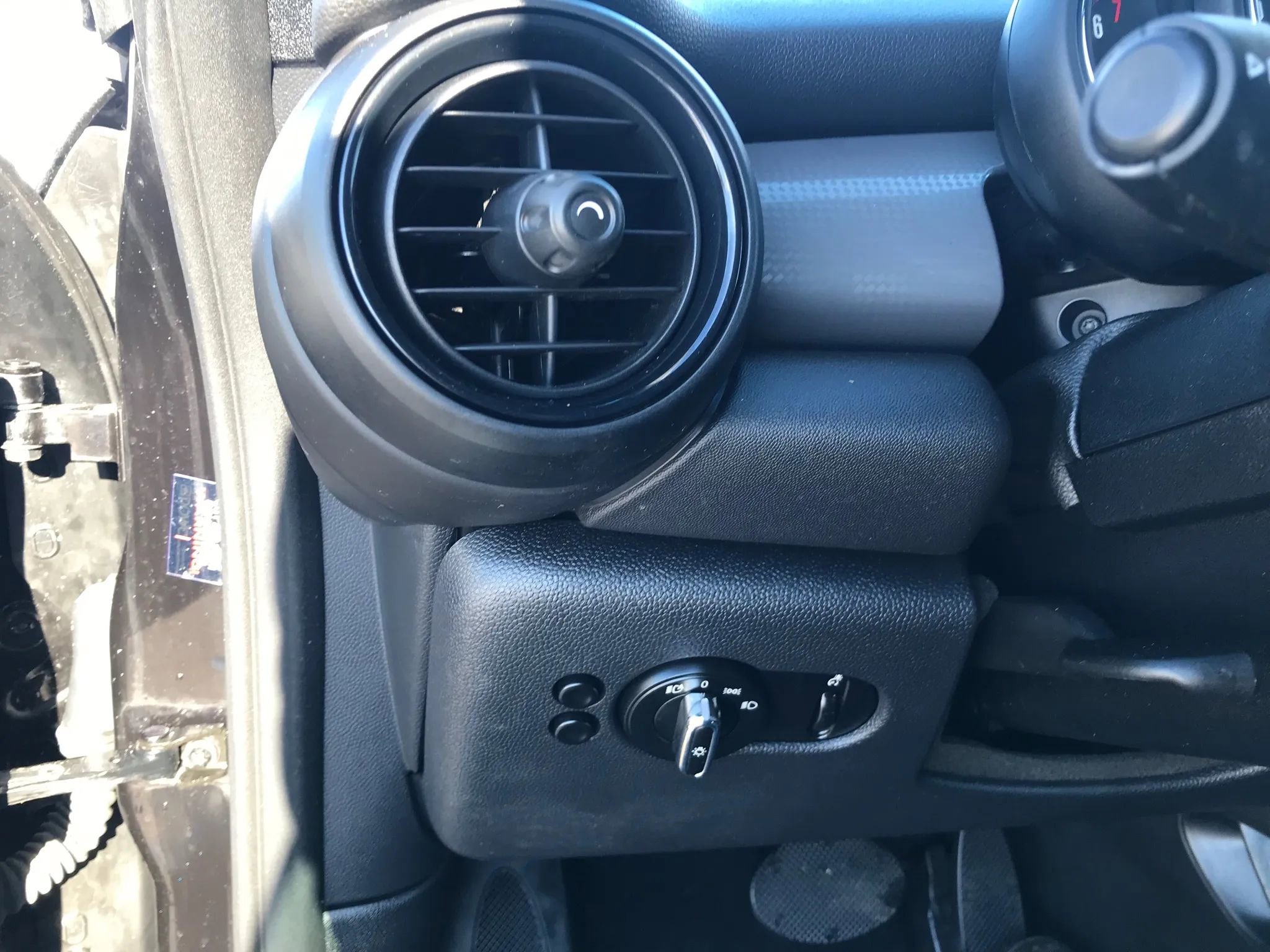 Used 2019 MINI Cooper Convertible image 20