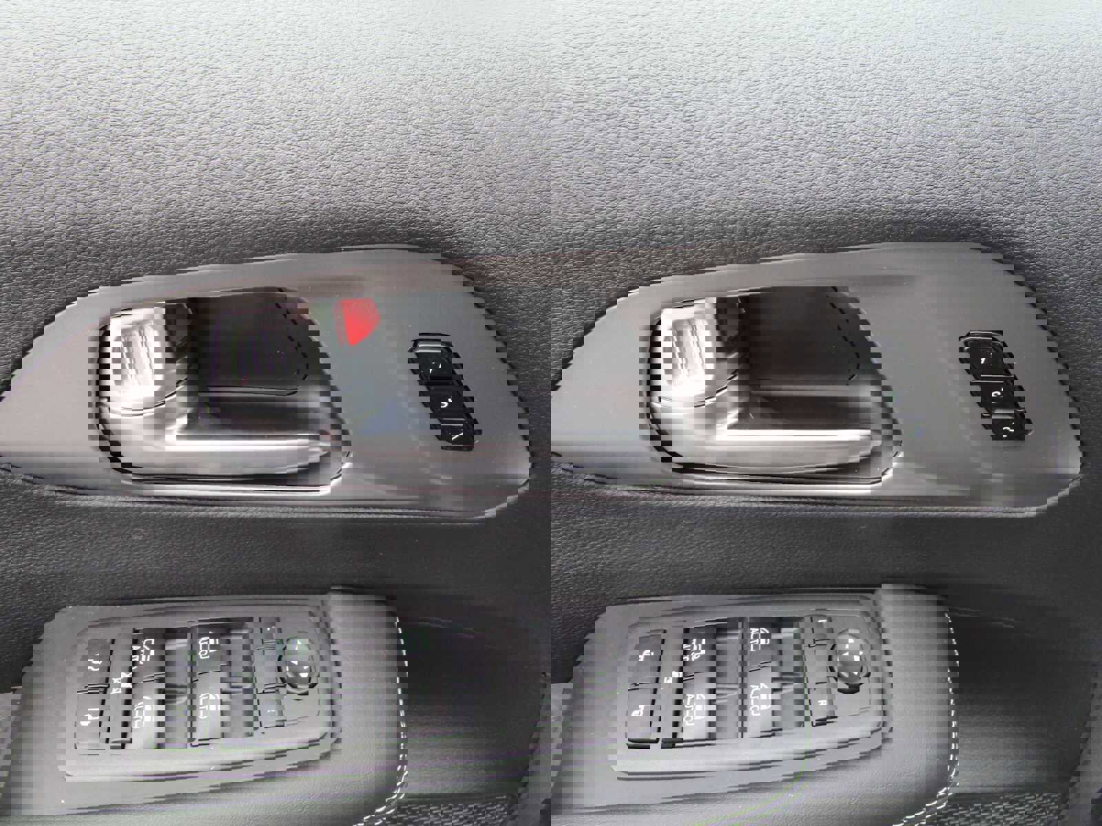 New 2026 Chrysler Pacifica Select FWD image 26