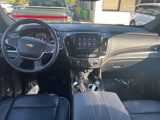 Used 2023 Chevrolet Traverse Premier image 25