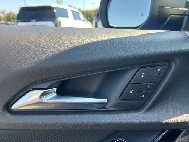 New 2026 Chevrolet Equinox RS w/ Convenience Package III image 12