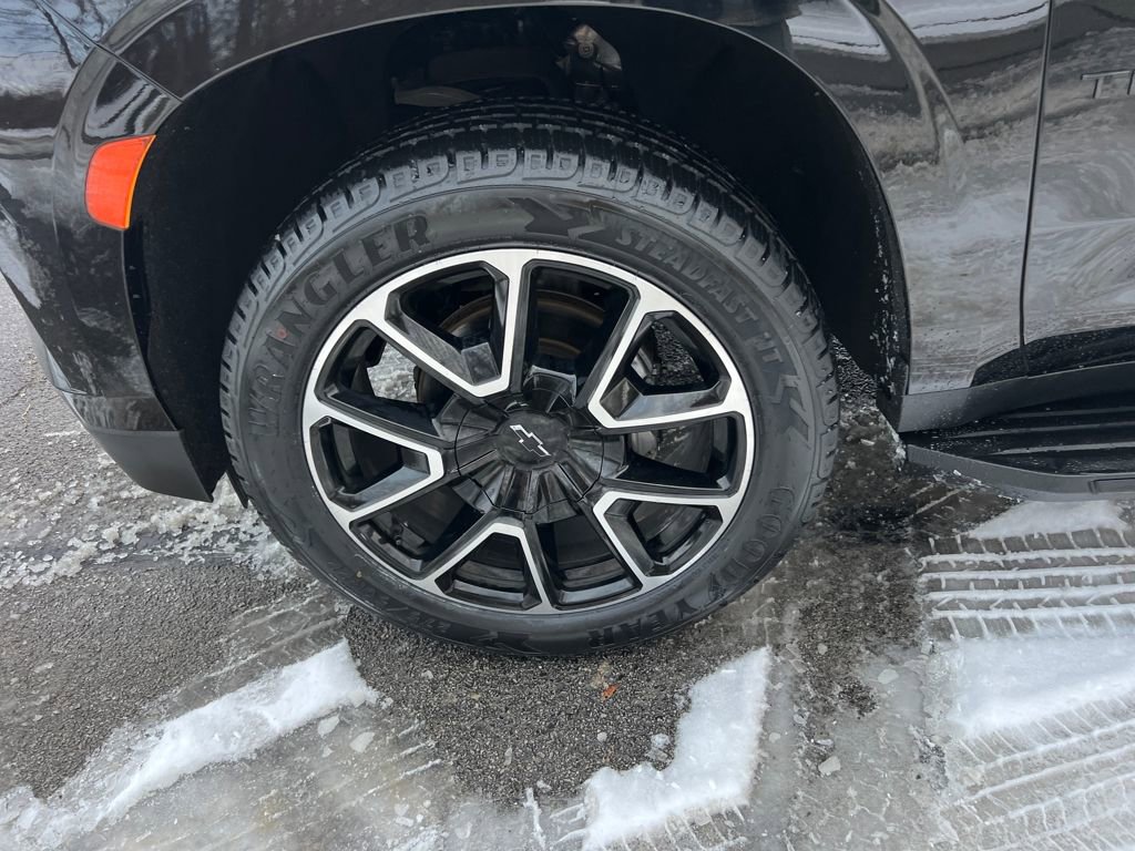 Used 2021 Chevrolet Tahoe RST w/ Rear Media and Nav Package image 26