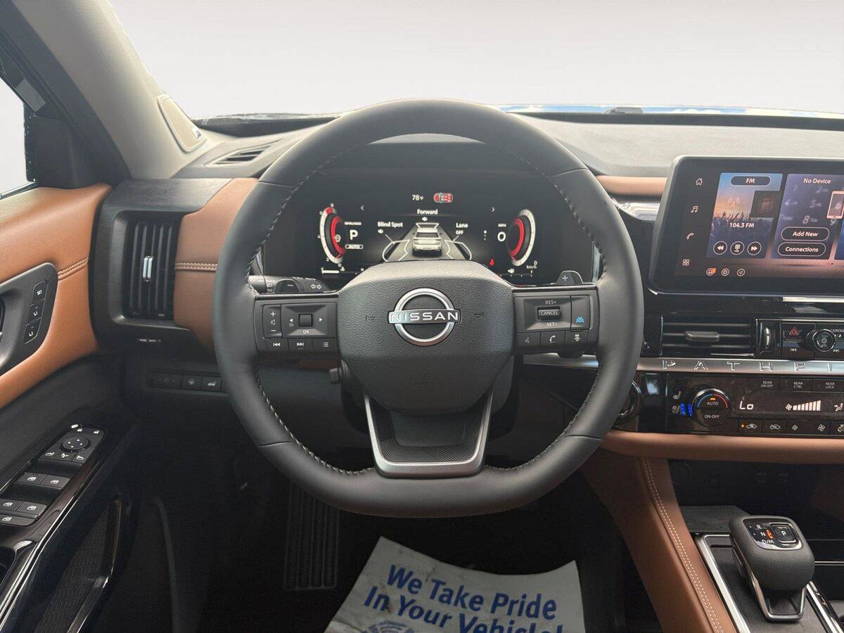 New 2026 Nissan Pathfinder Platinum AWD/4WD image 12