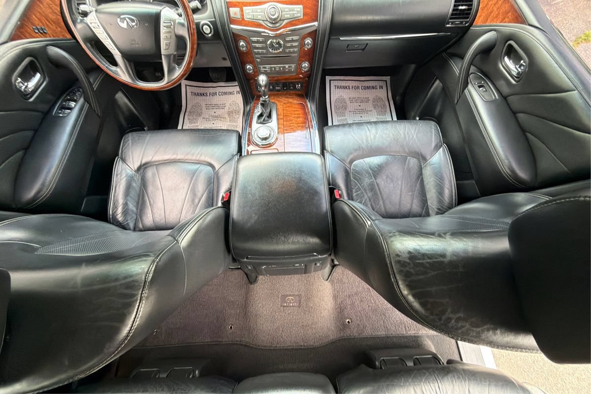 Used 2015 INFINITI QX80 4WD w/ Deluxe Technology Package image 15
