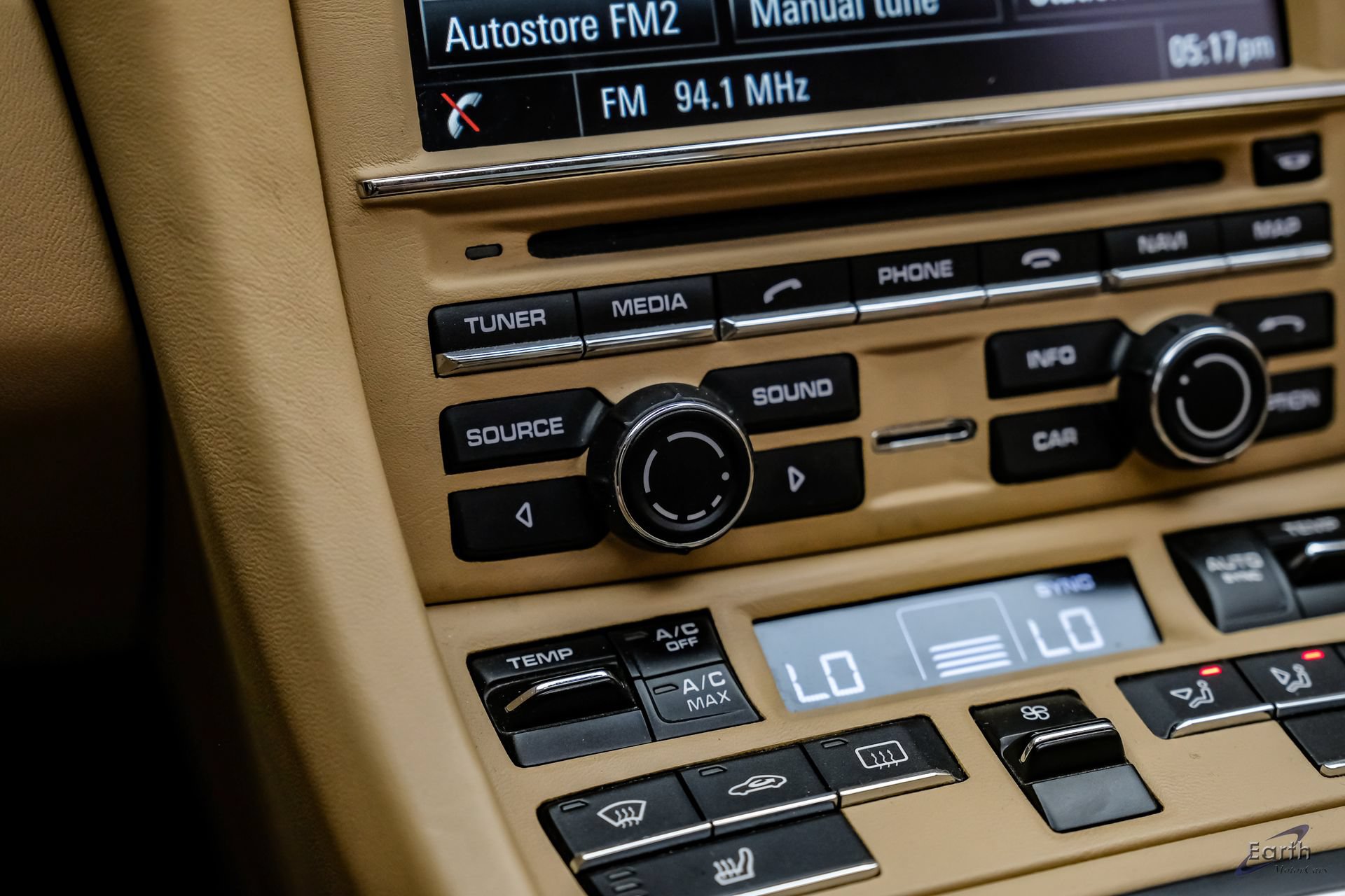 Used 2014 Porsche 911 Turbo S AWD/4WD image 78