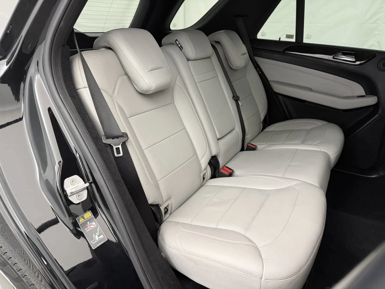 Used 2015 Mercedes-Benz ML 400 4MATIC image 36
