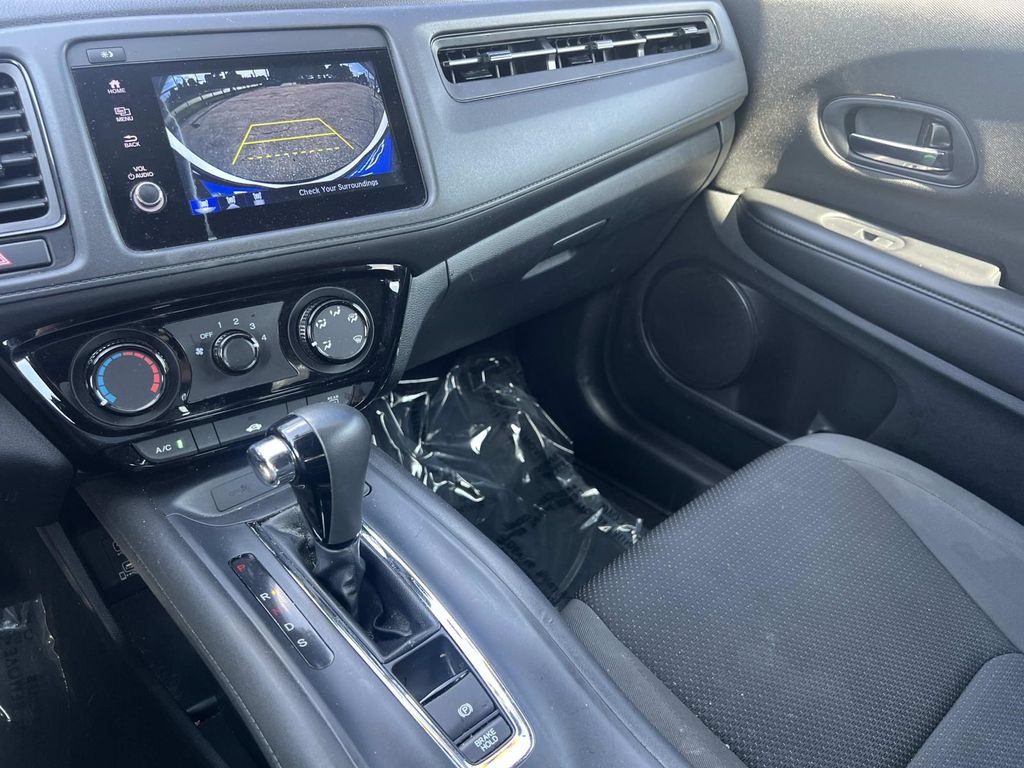 Used 2021 Honda HR-V Sport image 24