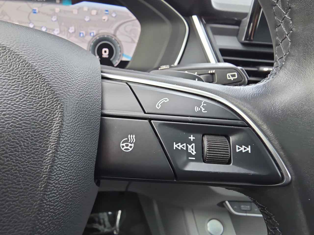 Used 2021 Audi Q5 e Premium Plus w/ Premium Plus Package image 67