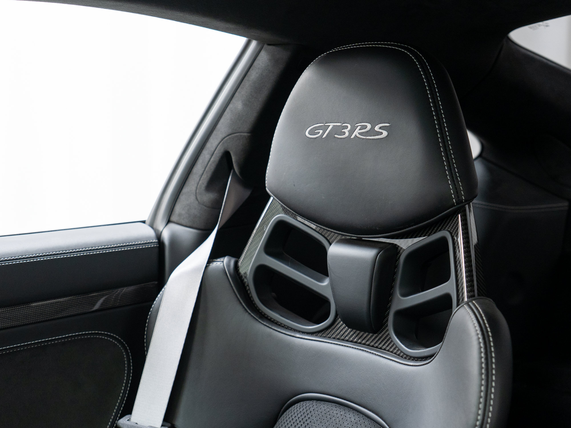 Certified 2019 Porsche 911 GT3 RS RWD image 20