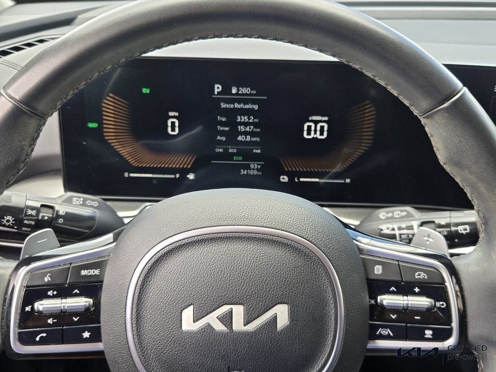 Certified 2025 Kia Sorento EX FWD image 32