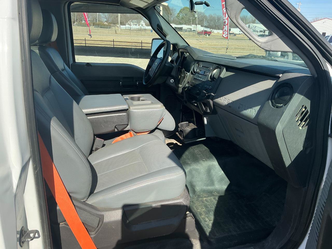 Used 2015 Ford F350 XL w/ Power Equipment Group AWD/4WD image 10