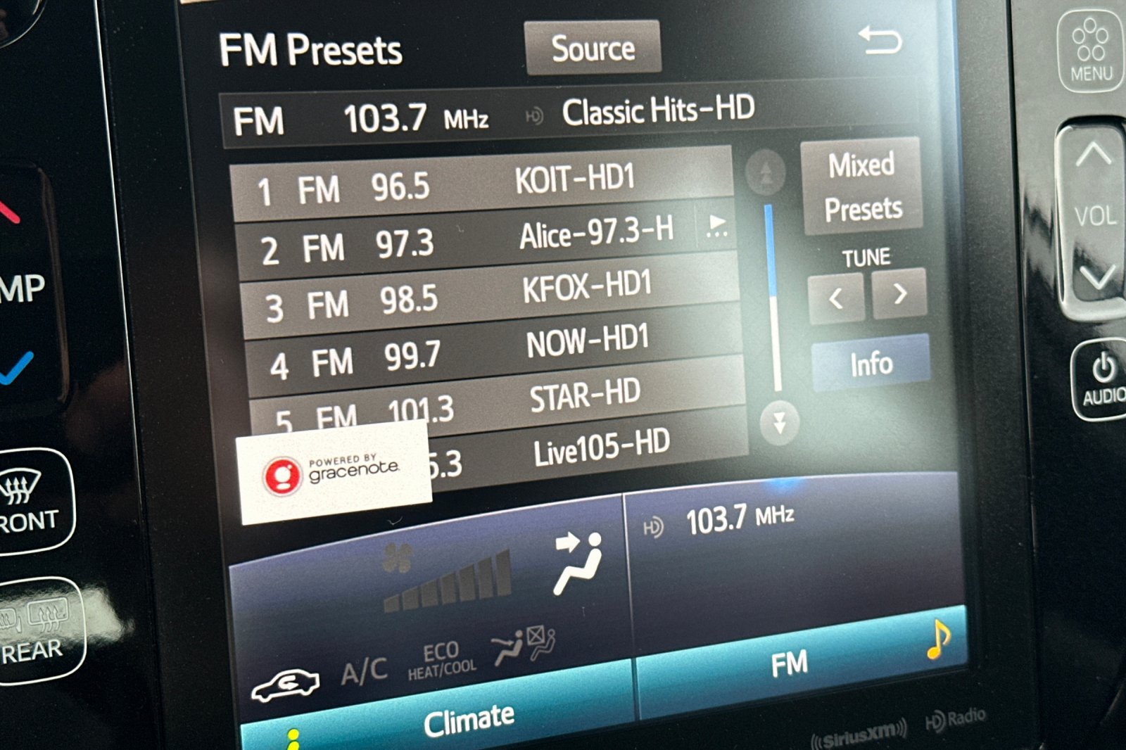 Certified 2022 Toyota Prius Prime XLE FWD image 27