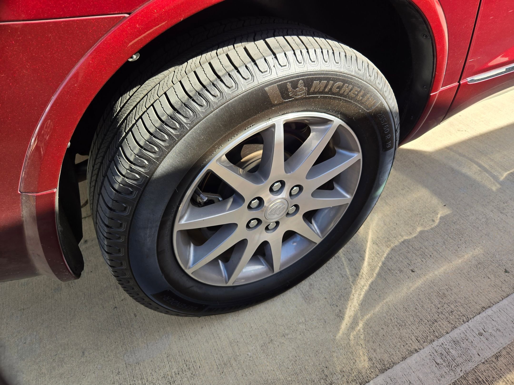 Used 2016 Buick Enclave Leather image 8