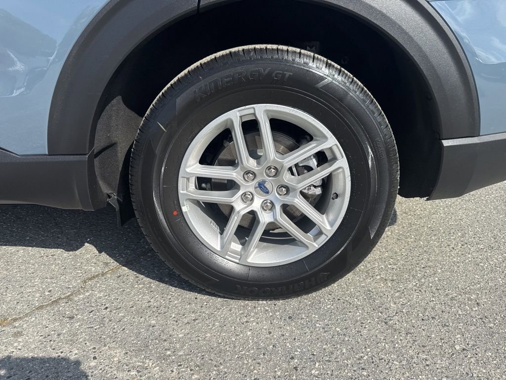 Used 2026 Ford Explorer Active image 31