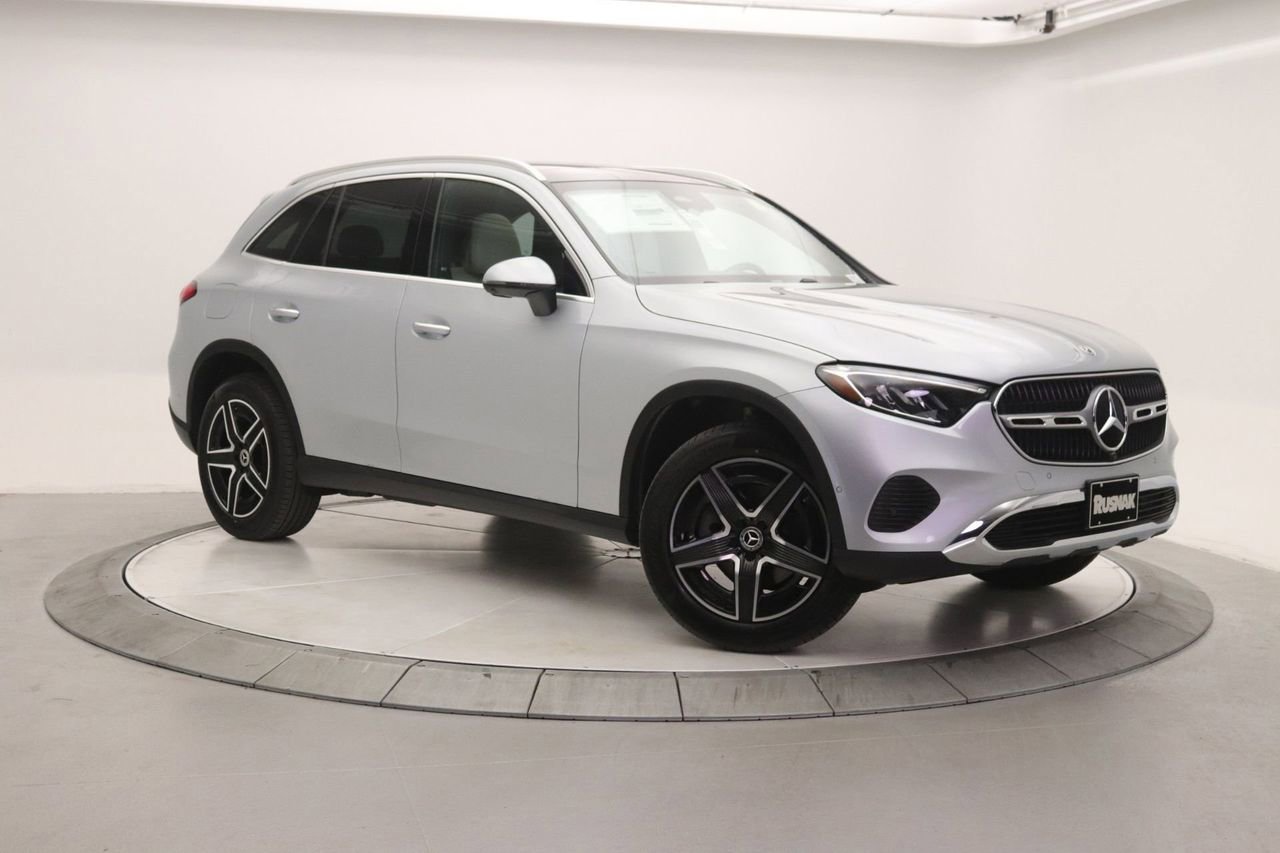 New 2026 Mercedes-Benz GLC 300 image 16