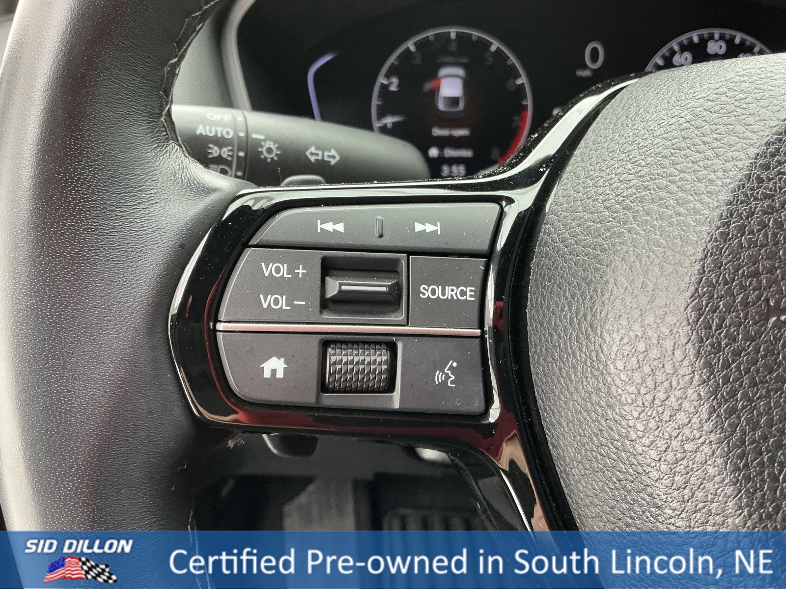 Used 2023 Honda Civic Sport image 9