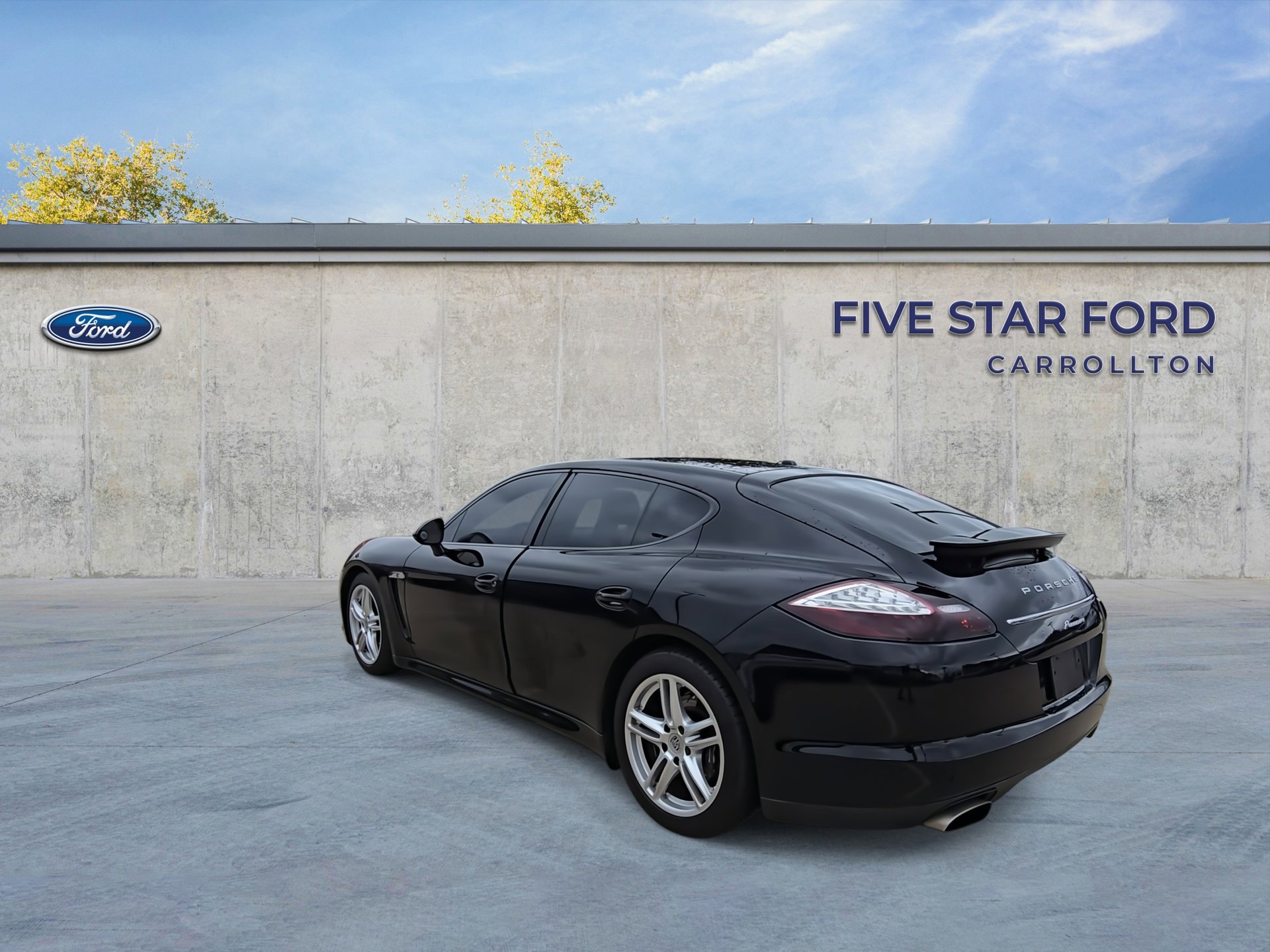 Used 2012 Porsche Panamera 4 image 6