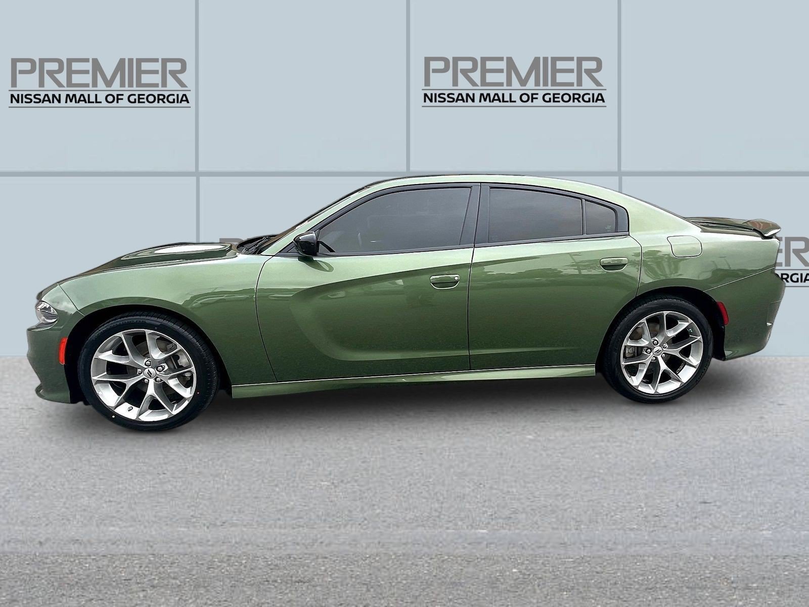 Used 2023 Dodge Charger GT RWD image 4