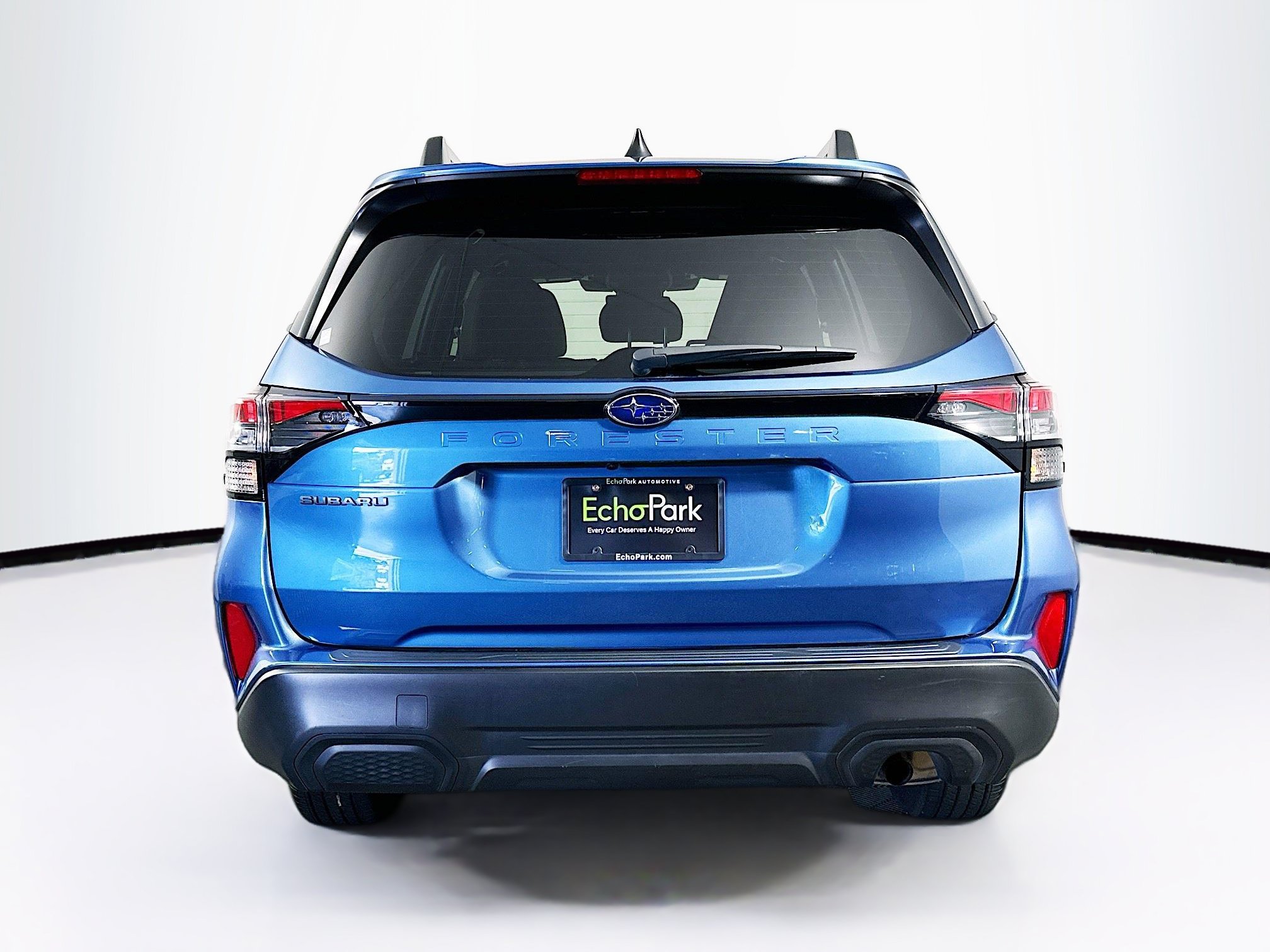 Used 2025 Subaru Forester Premium AWD/4WD image 7