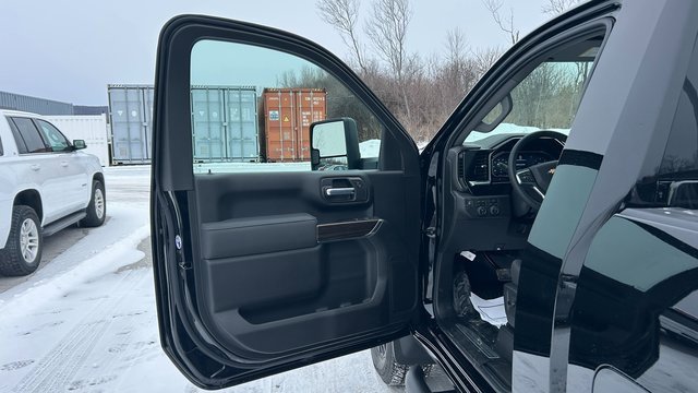 New 2026 Chevrolet Silverado 3500 LT image 12