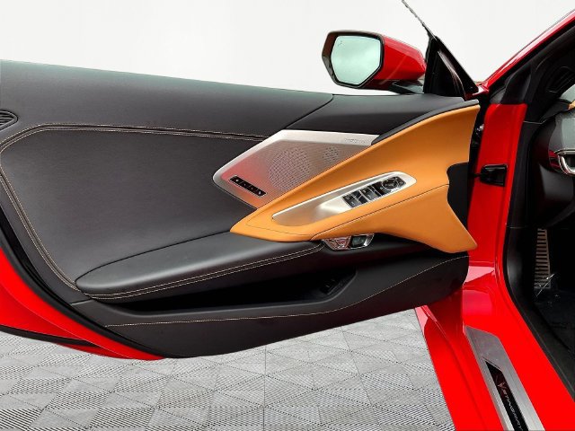 Used 2021 Chevrolet Corvette Stingray Preferred Conv w/ Z51 Performance Package RWD image 19