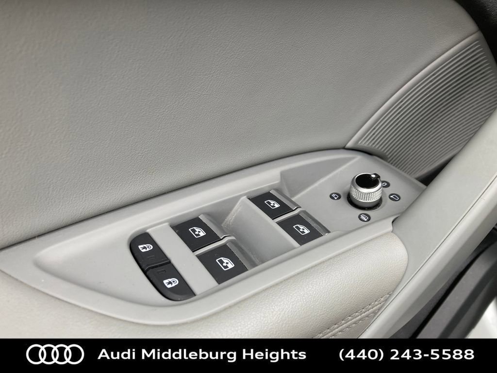 Certified 2022 Audi Q5 2.0T Premium Plus w/ Premium Plus Package image 15