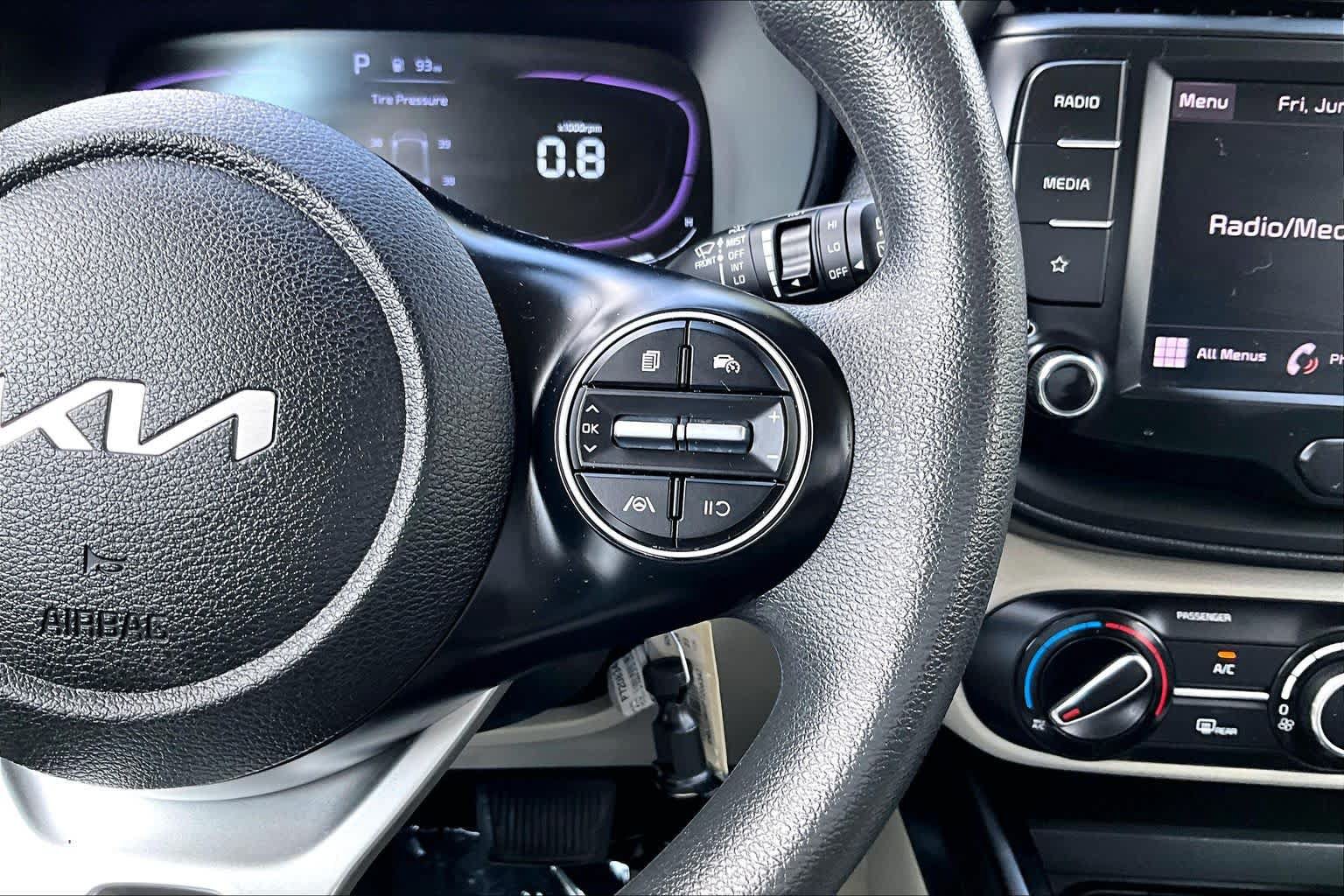 Used 2023 Kia Soul LX FWD image 24