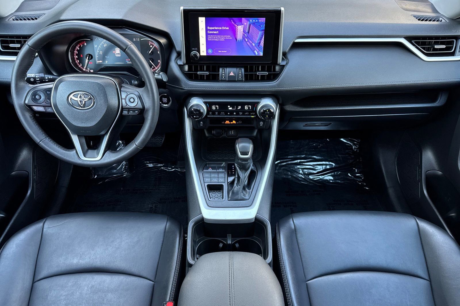 Used 2023 Toyota RAV4 XLE Premium image 13