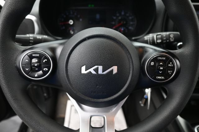 Used 2022 Kia Soul LX FWD image 14