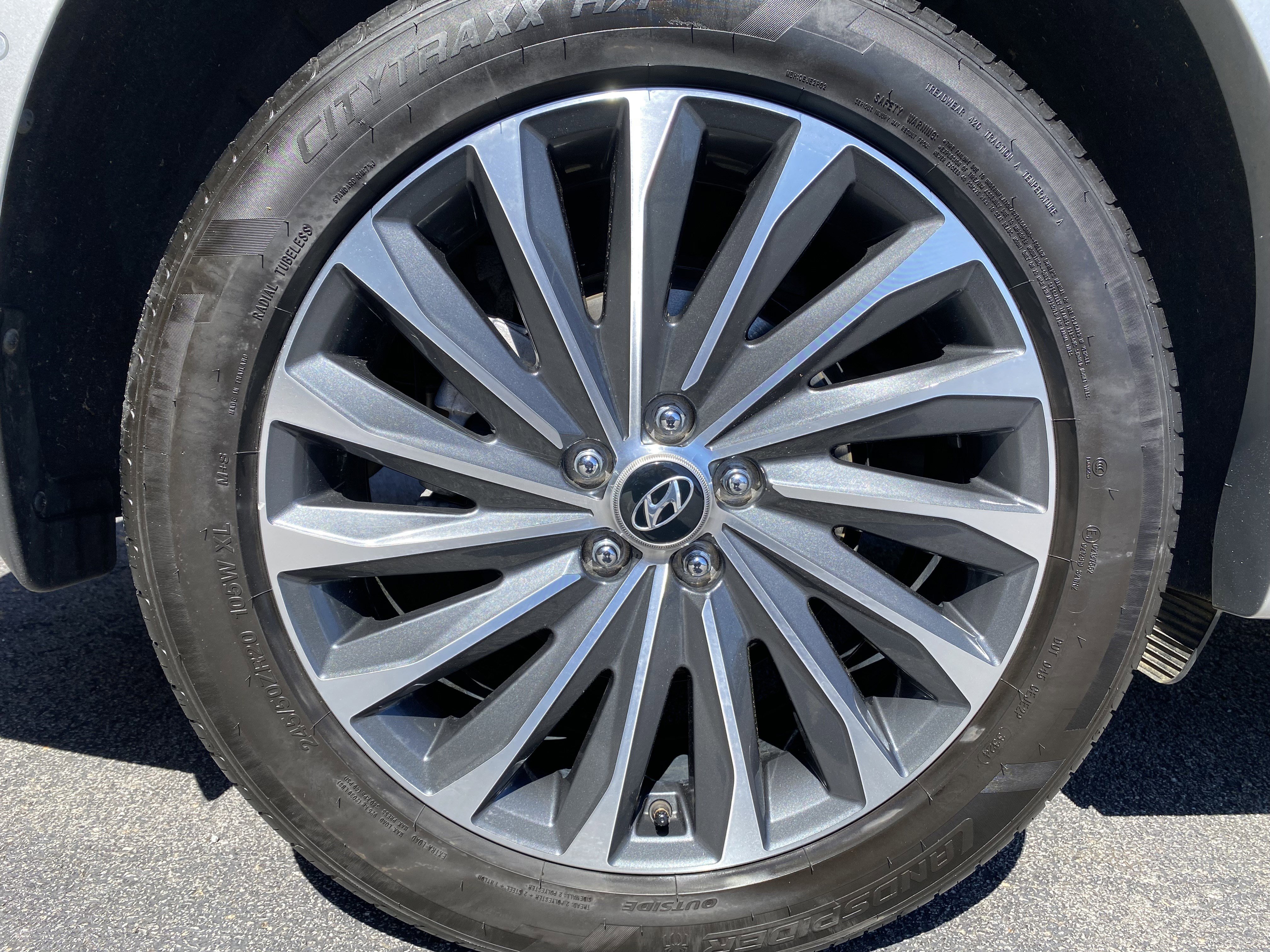 Used 2023 Hyundai Palisade Calligraphy image 43