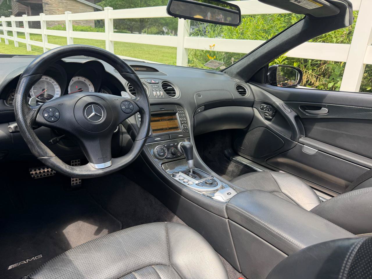 Used 2011 Mercedes-Benz SL 63 AMG image 39