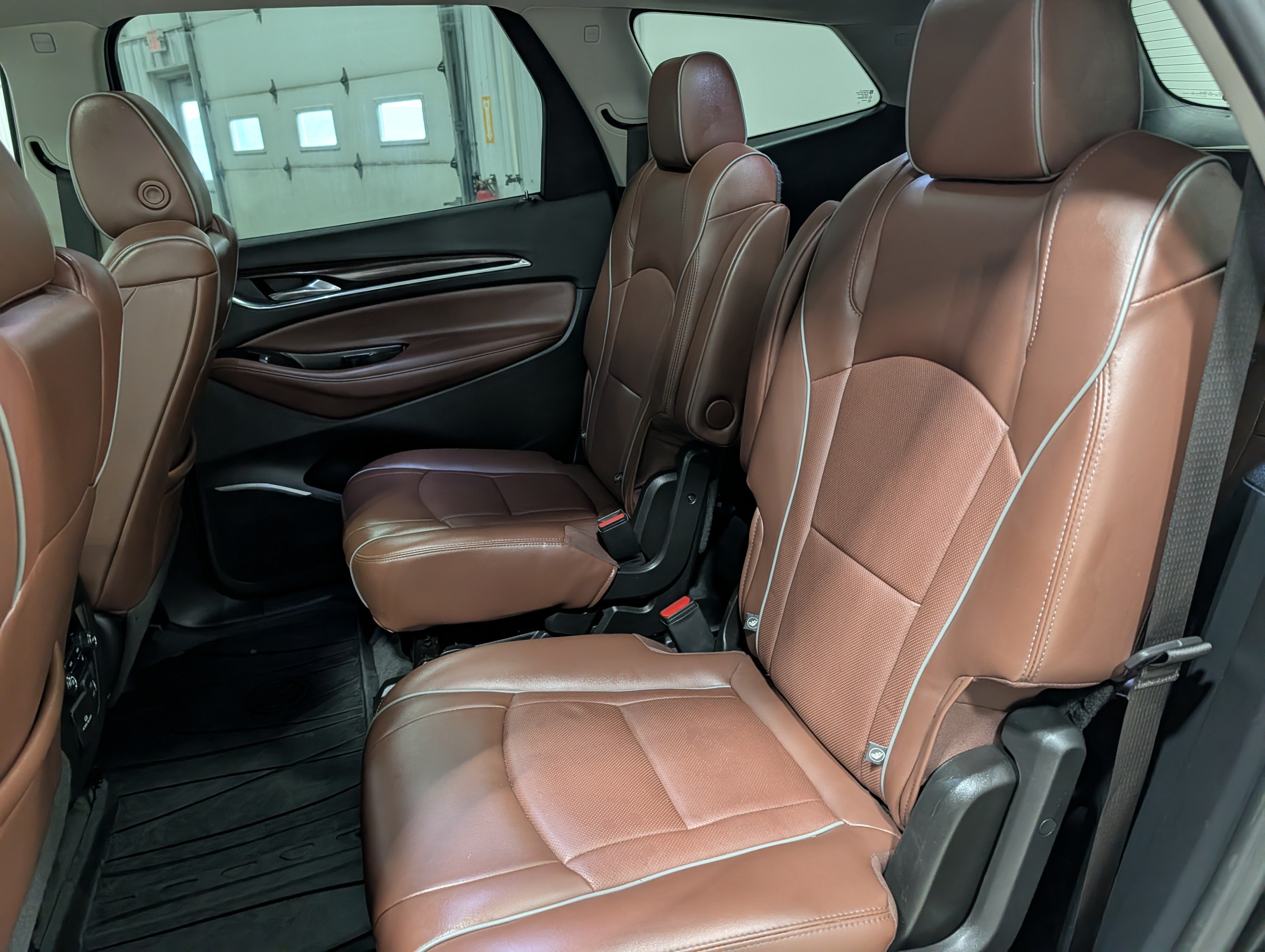 Used 2020 Buick Enclave Avenir w/ Trailering Package, 5000 lbs. AWD/4WD image 15