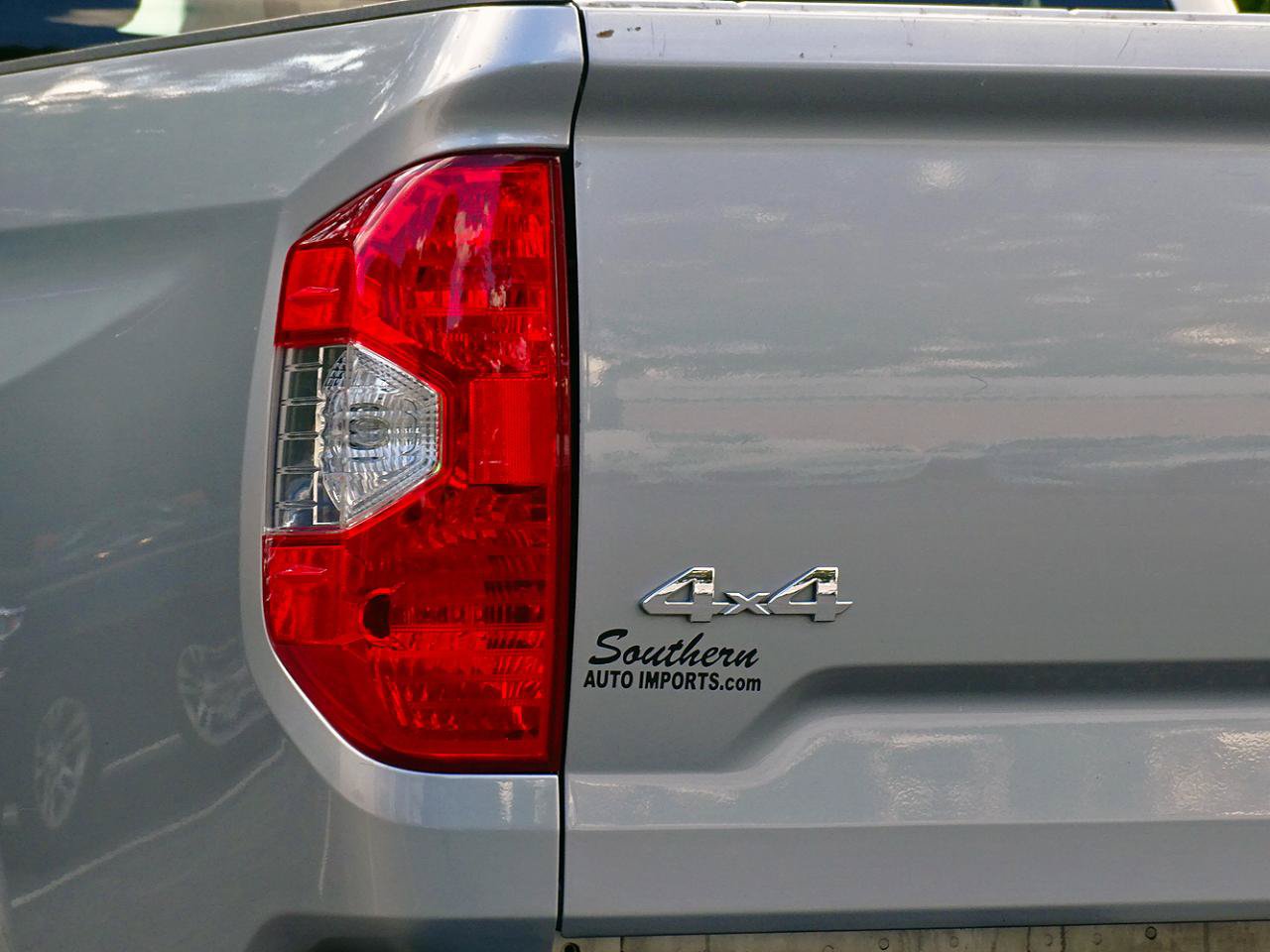Used 2019 Toyota Tundra SR5 AWD/4WD image 14