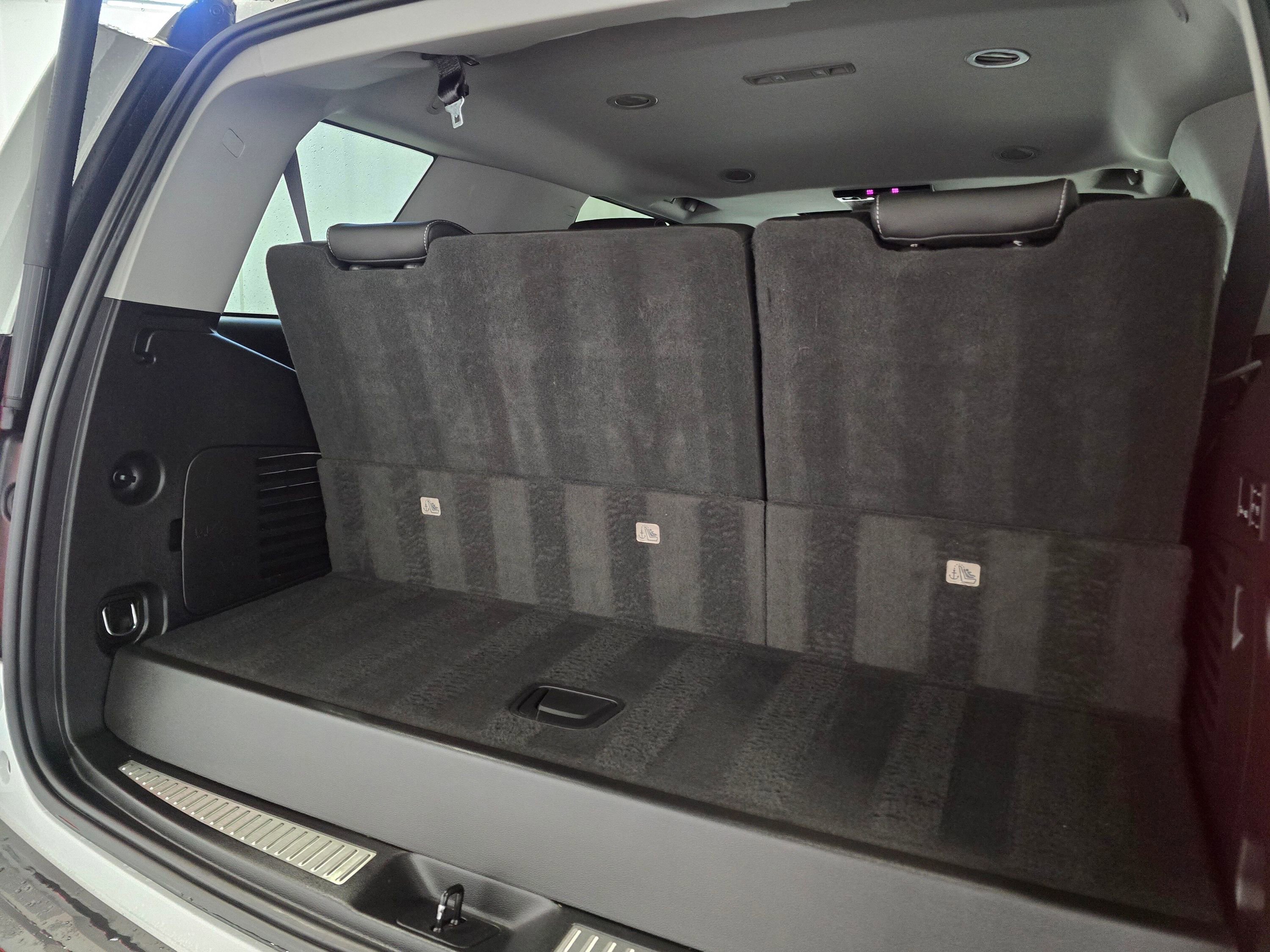 Used 2019 Chevrolet Tahoe LT image 22