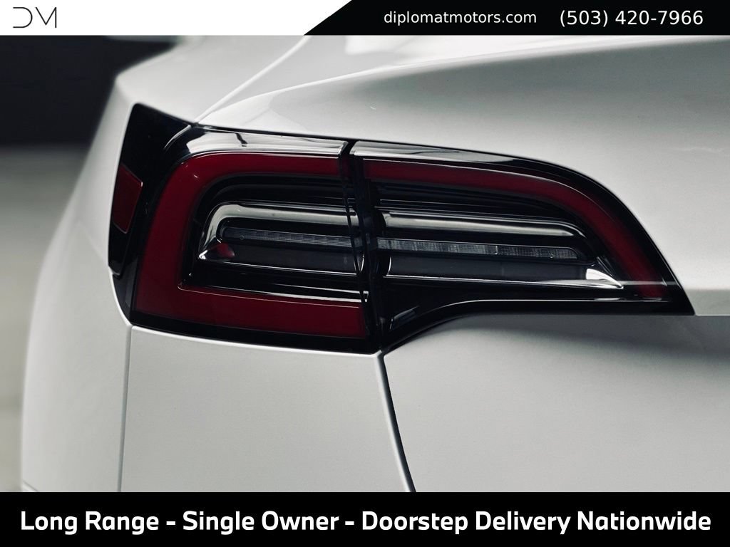 Used 2018 Tesla Model 3 Long Range RWD image 14