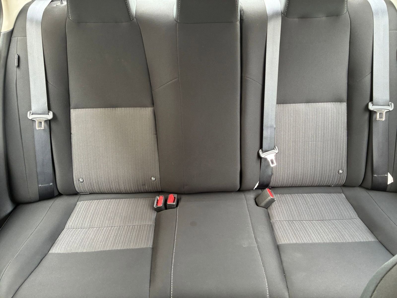 Used 2025 Nissan Sentra SV FWD image 36