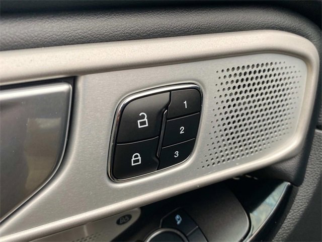 Used 2023 Ford Explorer ST w/ Equipment Group 401A image 14