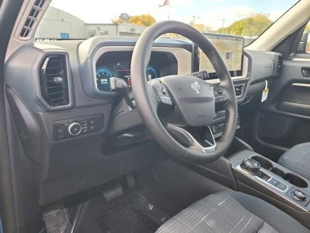 New 2025 Ford Bronco Sport Heritage w/ Convenience Package image 16