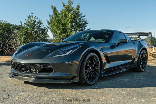 Used 2019 Chevrolet Corvette Z06 RWD image 14